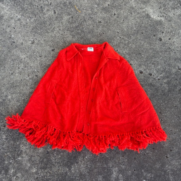 Vintage Poncho Sweater/Cape - Picture 4 of 6